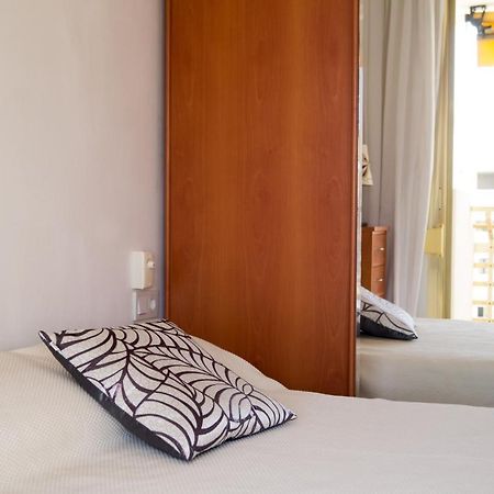 Апартаменты Apartamento Novelty Салоу Экстерьер фото