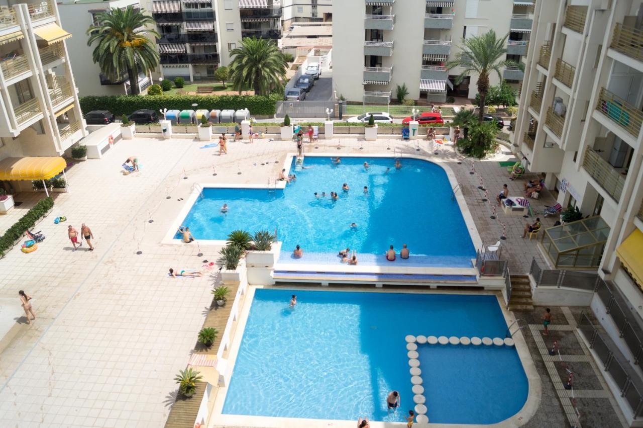 Апартаменты Apartamento Novelty Салоу Экстерьер фото