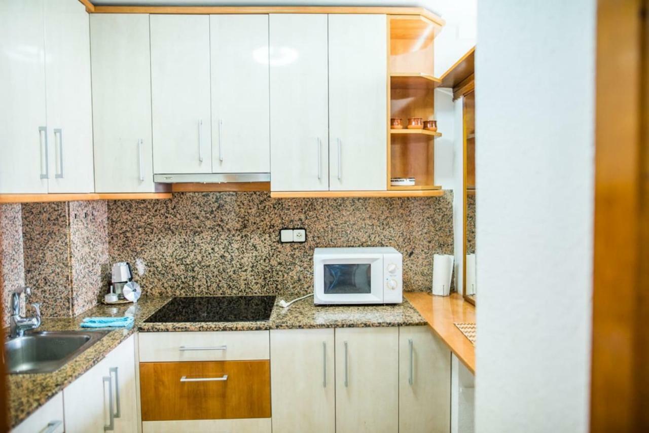 Апартаменты Apartamento Novelty Салоу Экстерьер фото
